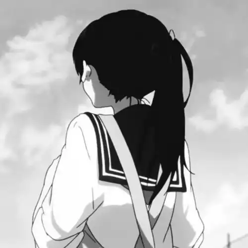 黑色禁欲系头像动漫女军