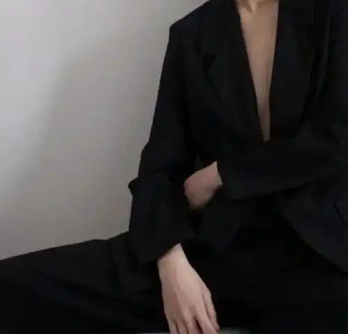 男生头像丨成熟西装衬衣控男头