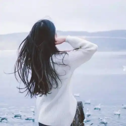 韩系网红头像女高清背影