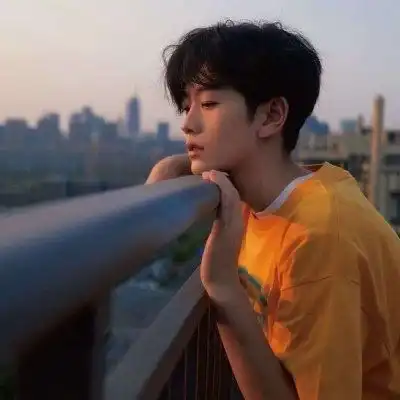 清冷系男生头像超级的高清好看先生是我漫漫余生里义无反顾的梦想