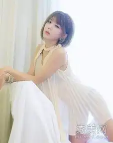 清新甜美的短发发型打造萌系少女