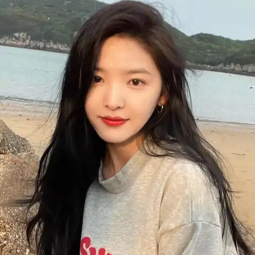 温柔女头高级爱情文案