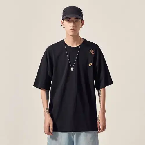 适合男生夏天穿的高质量t恤推荐
