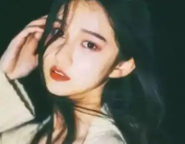 孤寂伤感唯美古风网名女生一寸相思一寸泪
