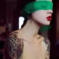 怪趣味的个性欧美头像带着笑容离开你的世界