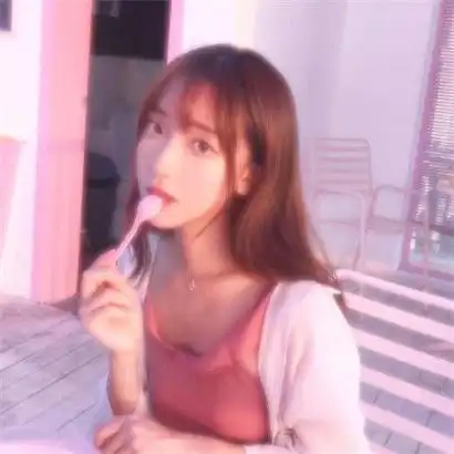 粉红头像真人女