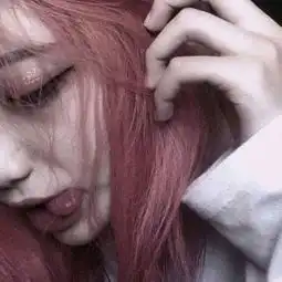 好看的漂亮大眼睛高清女生图片