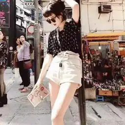 夏日高腰短裤搭配小心机,让你立刻变成大长腿美女
