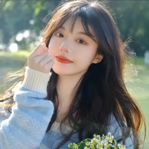 高级感温柔女生头像09
