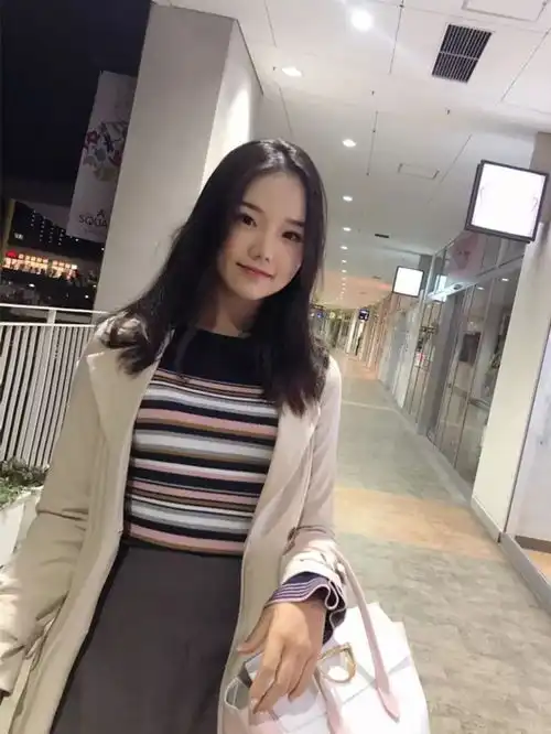 萌系甜美女生头像网红