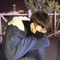 头像套路的话别记太久撩你的人别放心上