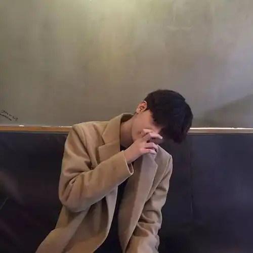 禁欲系头像男西装眼镜禁