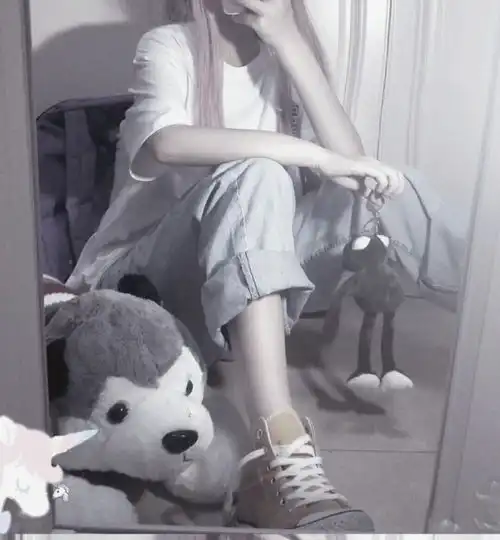 闺蜜真人头像不露脸女