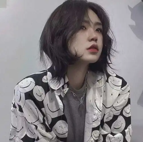 女真人禁欲系头像文案