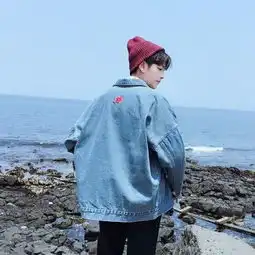 头像男粉色系背影服软