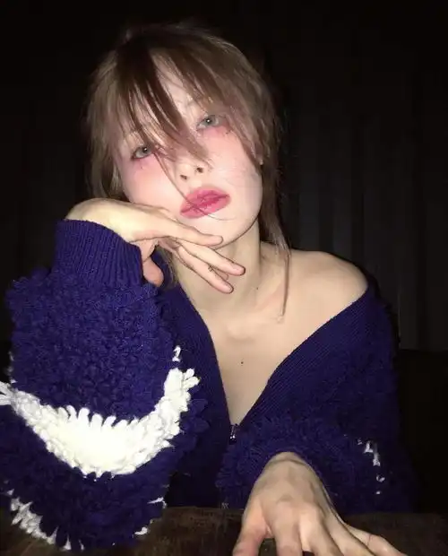 又甜又辣的钓系美女,为什么这么撩人