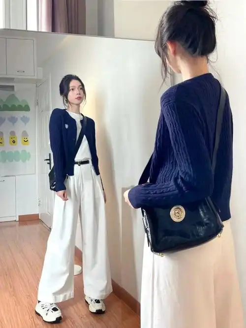 通勤女孩一周韩系穿搭减龄百搭,时髦又显瘦