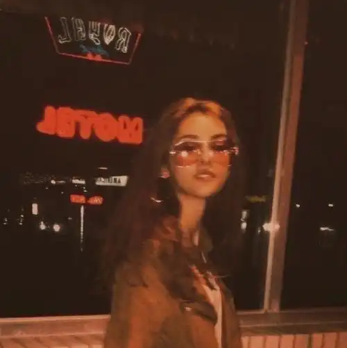 小众欧美头像女