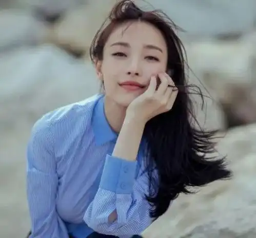 萌系甜美女生头像倪妮