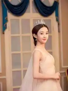 女星戴皇冠有多美赵丽颖知性优雅,她的气场无人能及