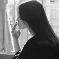 黑色系头像唯美女生