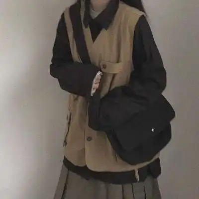 平胸照片不照脸图真实衬衫平胸头像