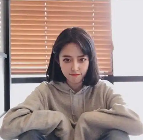 白色系头像女生高级感20