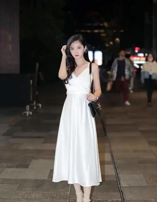 白色系头像女生高级感少