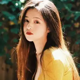 女生唯美有意境的头像,躲在你的怀里