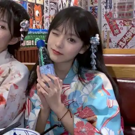 闺蜜头像一左一右配对丧
