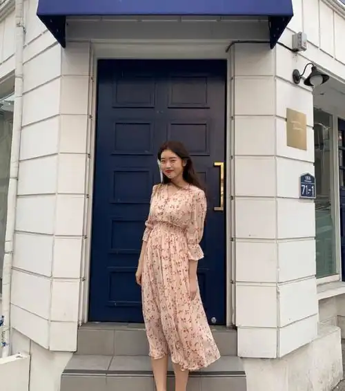 初秋季节如何穿出少女感漂亮的粉色系了解一下,时尚减龄又养眼