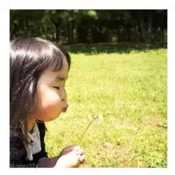 超萌宝宝初吃柠檬痛苦表情pk日本表情女帝大人