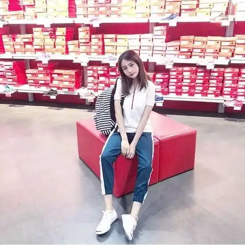 ins小个子明朗少女穿搭启示录
