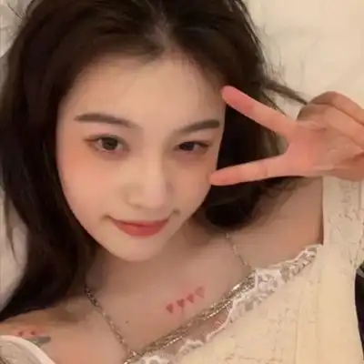 女生头像ins小众蓝色