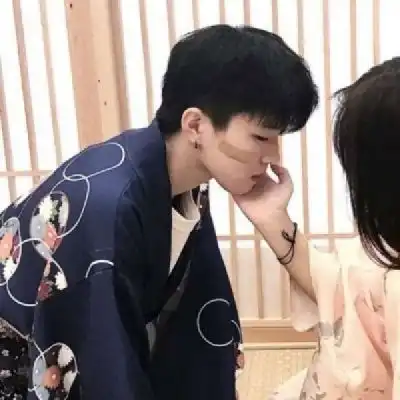 超撩人禁欲真人情侣头像