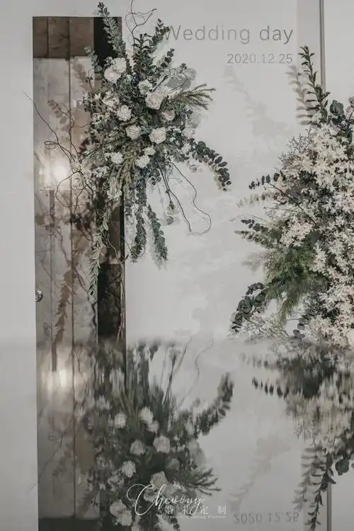 色彩干净且质感高级的白绿色系韩式婚礼,让世间所有温柔都奔向你
