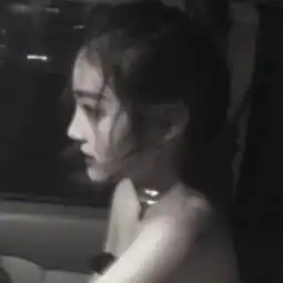 qq女生丧系头像黑白