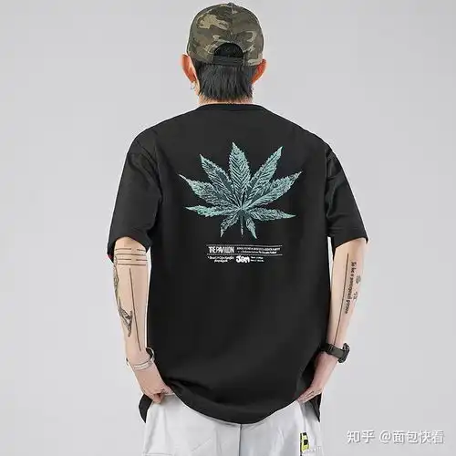 淘宝上有哪些好看又不贵的男生t恤呢跪求推荐啦