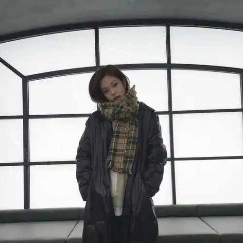 jennie壁纸舞台上的她太迷人了