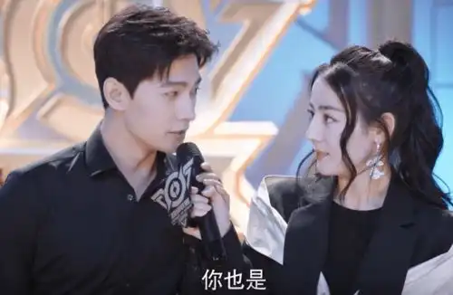 荣耀读懂了顾漫禁欲系男神加听话女生的套路,就读懂了爱情