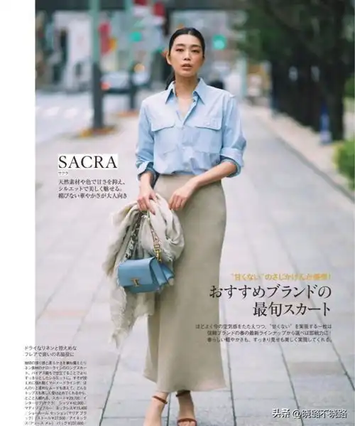 四五十岁女人穿裙子,记住3要3不要,洋气显瘦,还特显气质