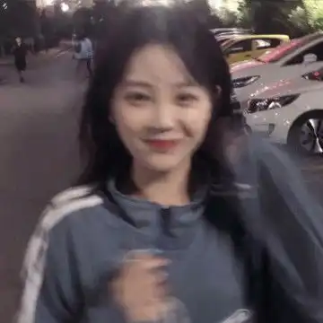 温暖治愈系女生头像笑起来很甜美的女生头像,女生头像图片