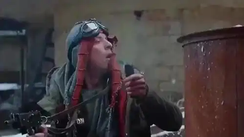 见过空手接白刃的,见过空手接炮弹的吗